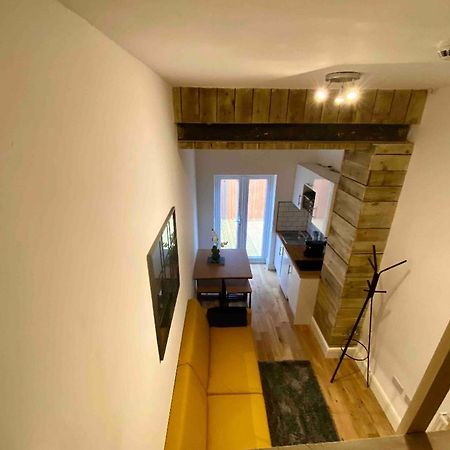 Appartamento Flat 8, 10 St Johns Bournemouth Esterno foto