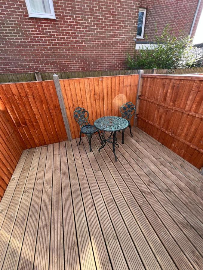 Appartamento Flat 8, 10 St Johns Bournemouth Esterno foto