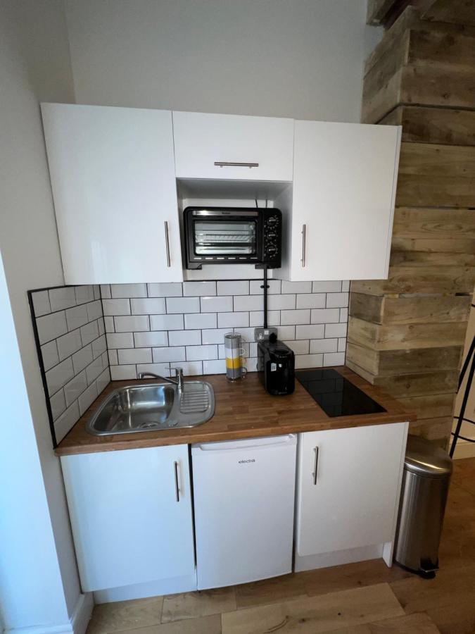Appartamento Flat 8, 10 St Johns Bournemouth Esterno foto